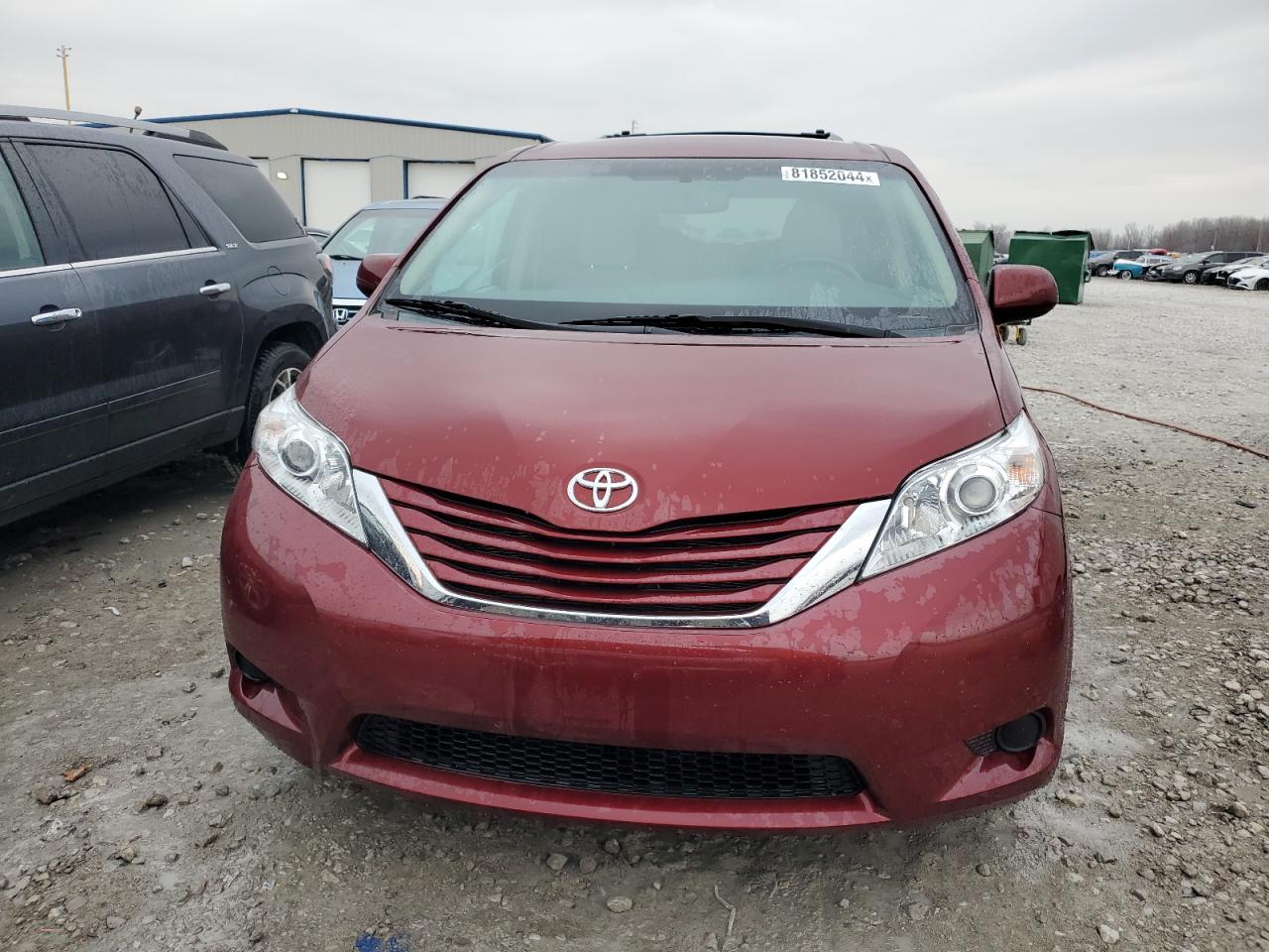2015 Toyota Sienna - Image 5