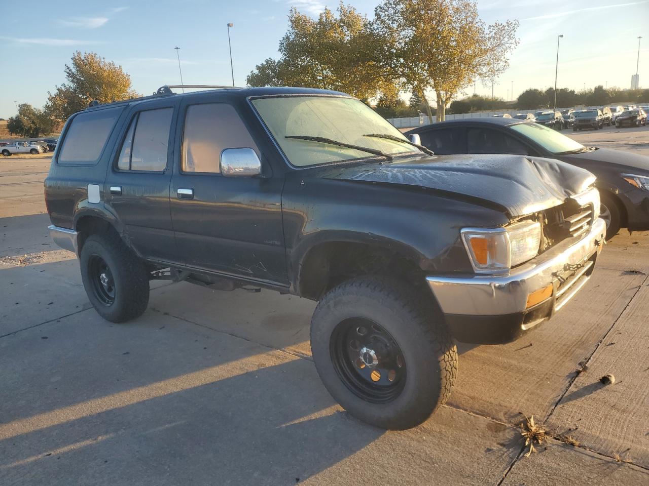 1995 Toyota 4Runner - Image 4