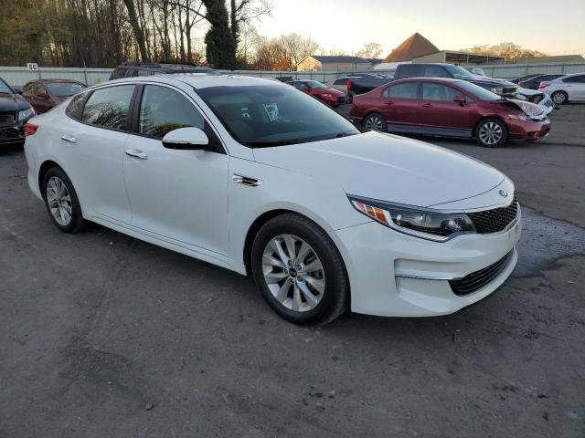  KIA OPTIMA 2018 Білий