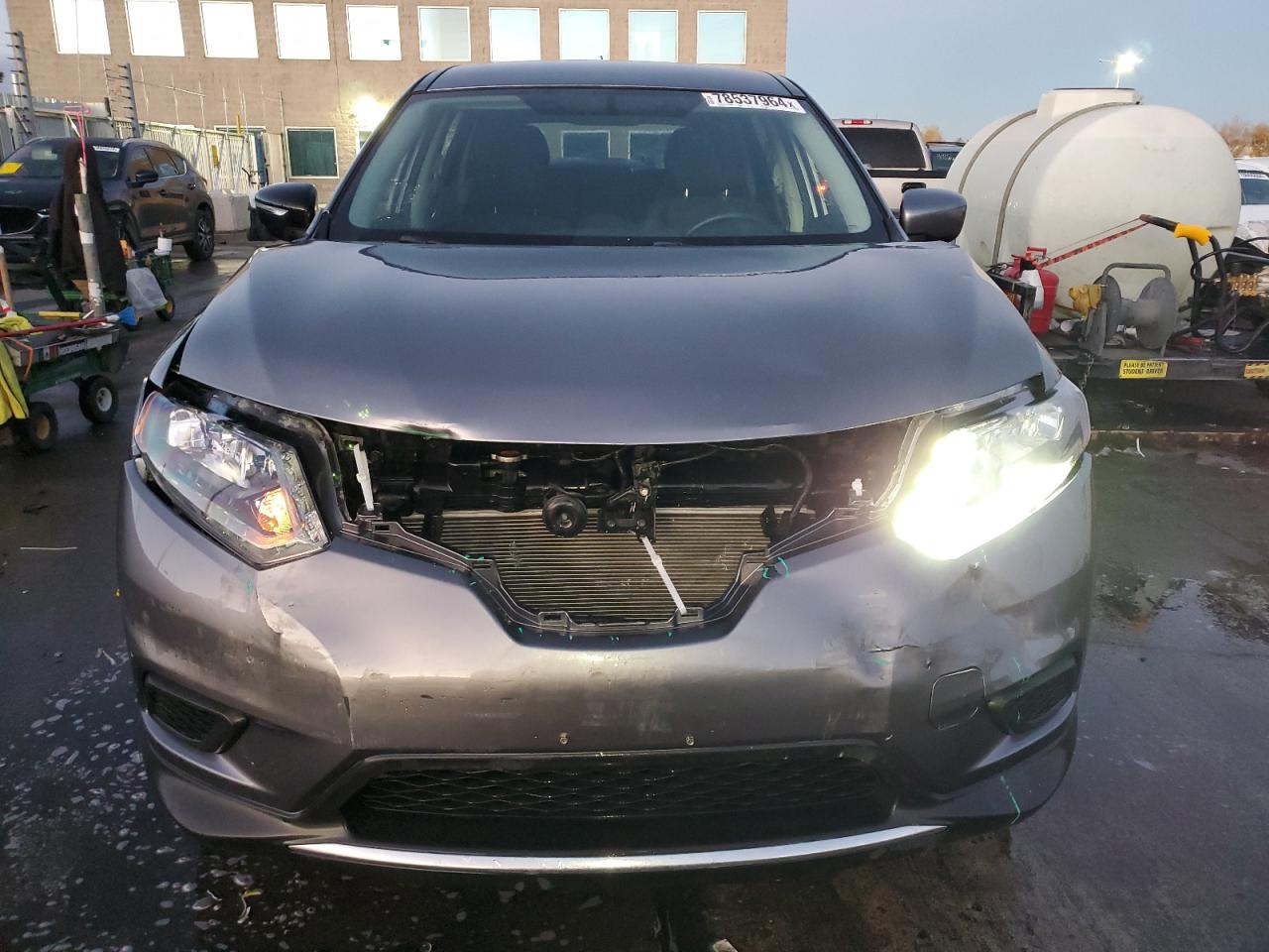 VIN KNMAT2MV1GP726867 2016 NISSAN ROGUE no.5