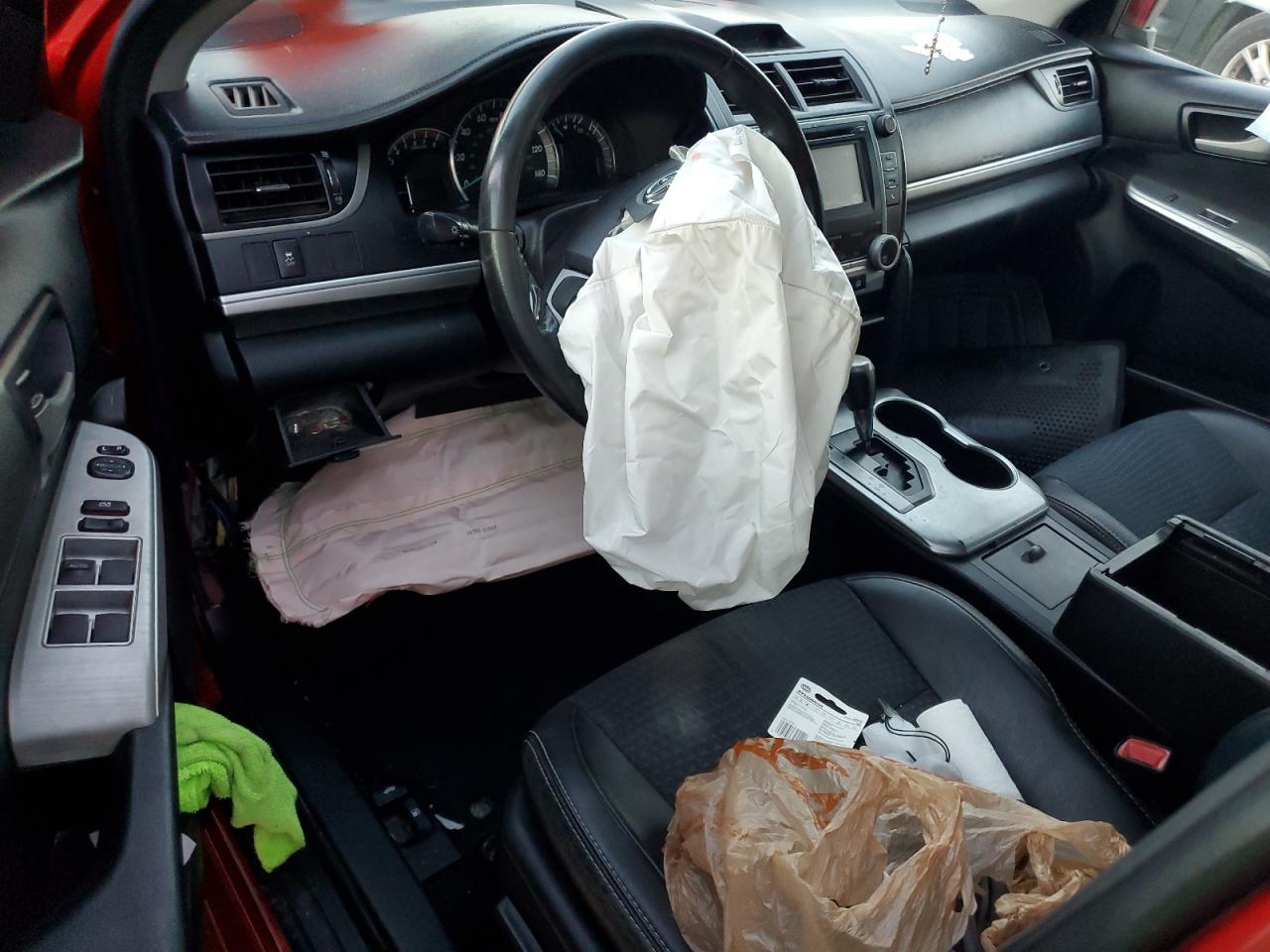 2014 Toyota Camry - Image 8