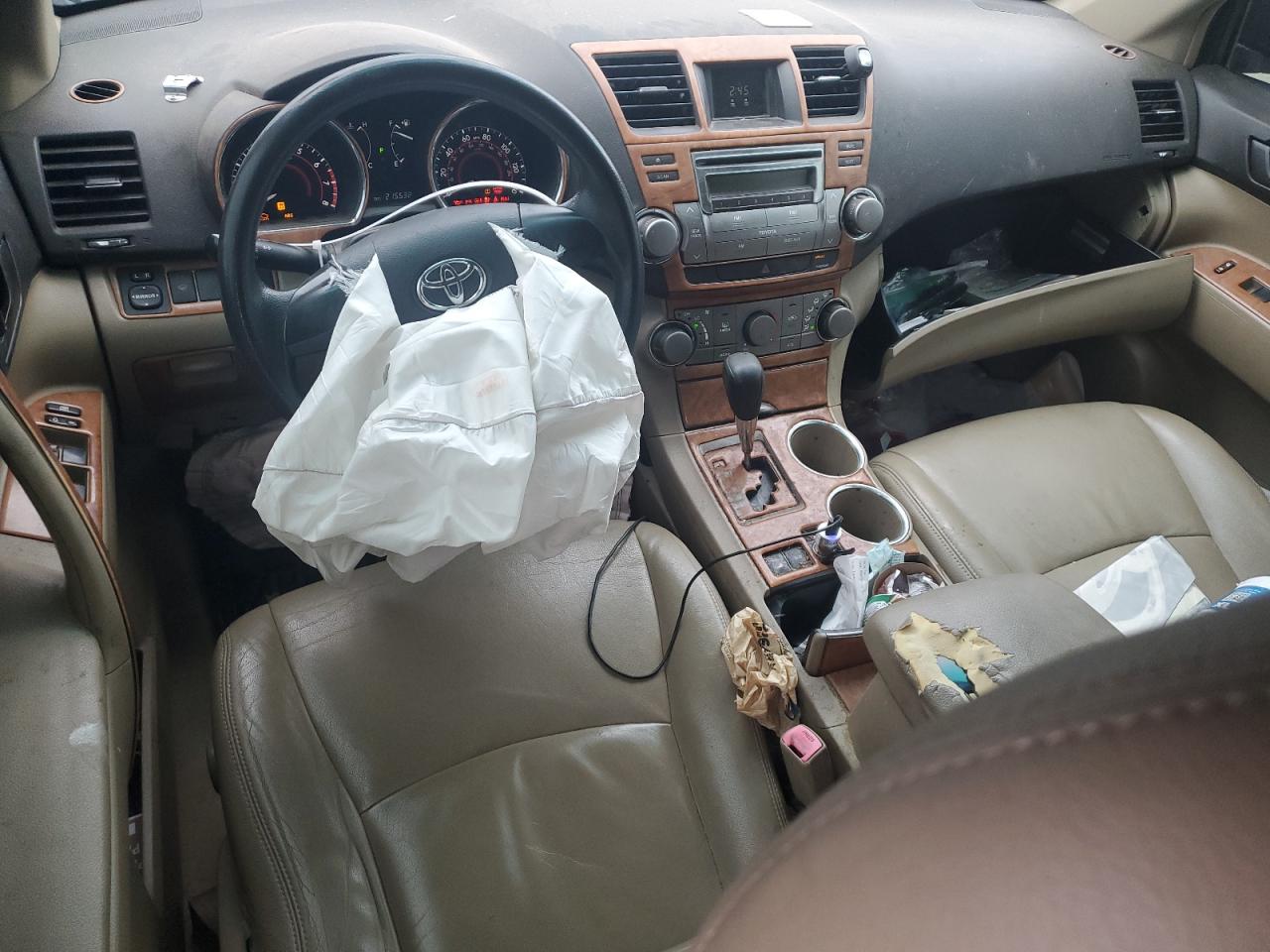 2009 Toyota Highlander - Image 8