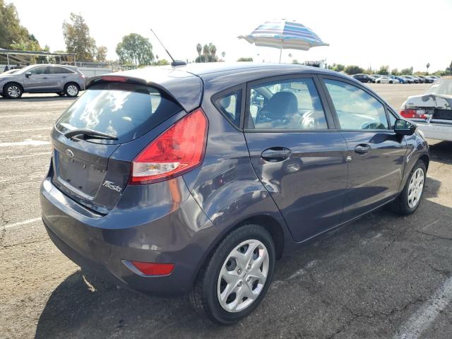 Хетчбеки FORD FIESTA 2013 Сірий