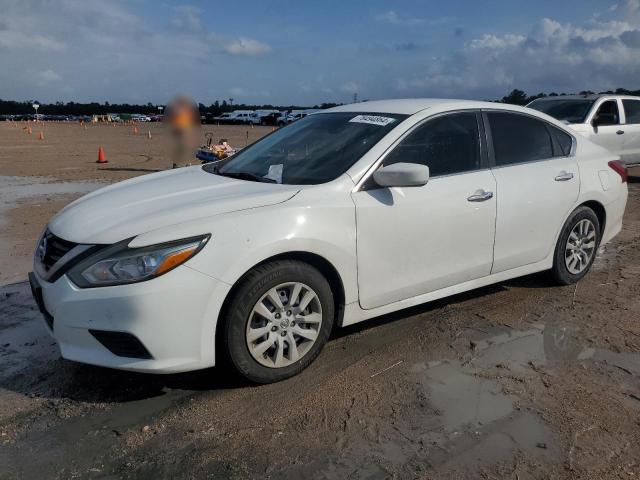  NISSAN ALTIMA 2018 Белы