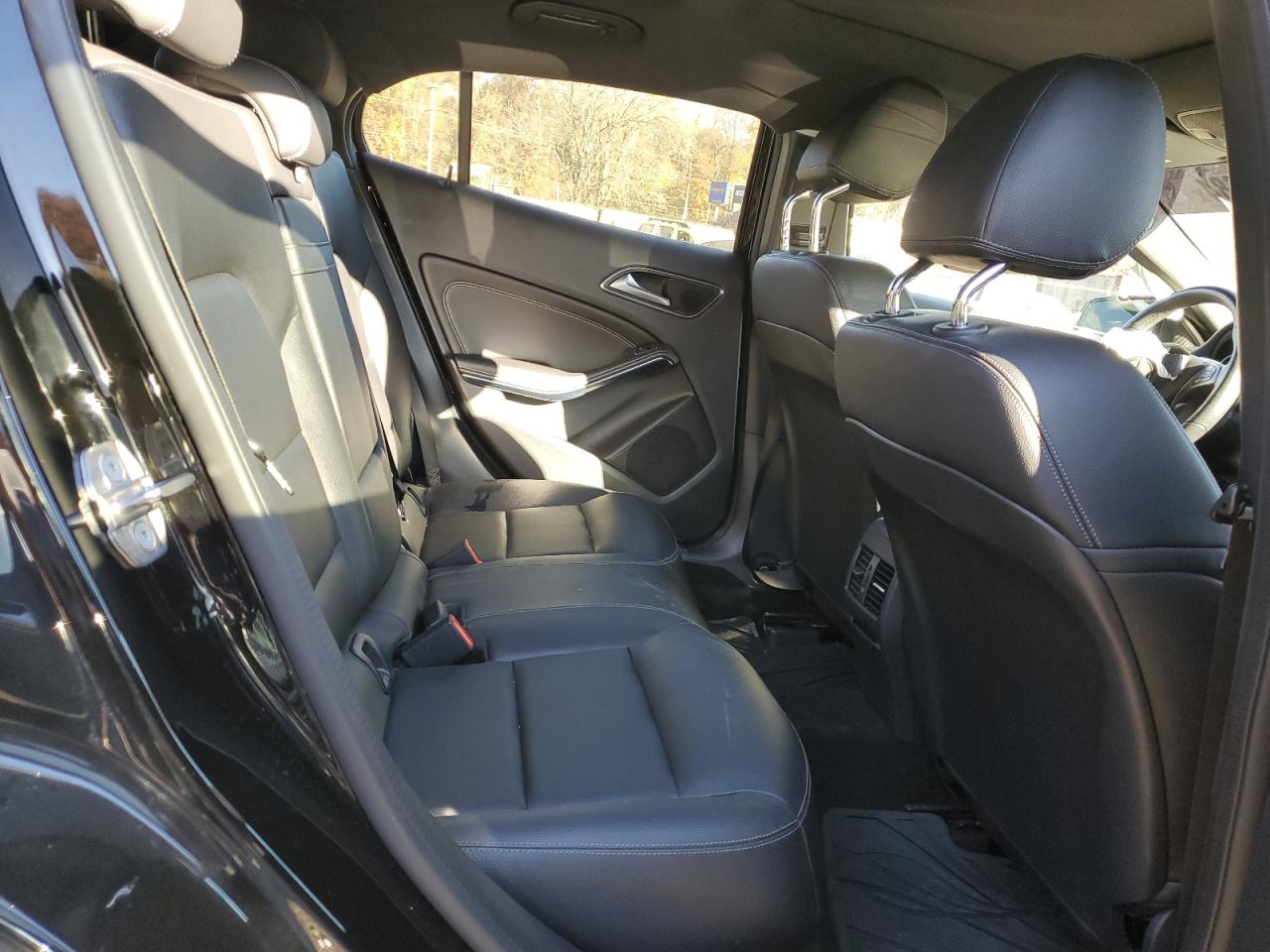 2020 Mercedes-Benz GLA-klasse - Image 11