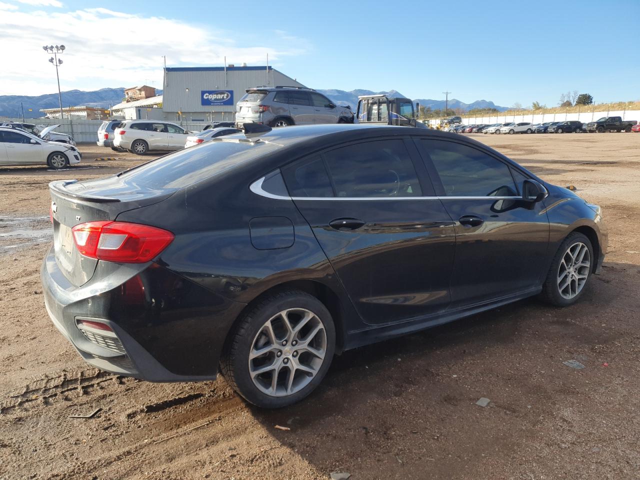 2017 Chevrolet Cruze - Image 3