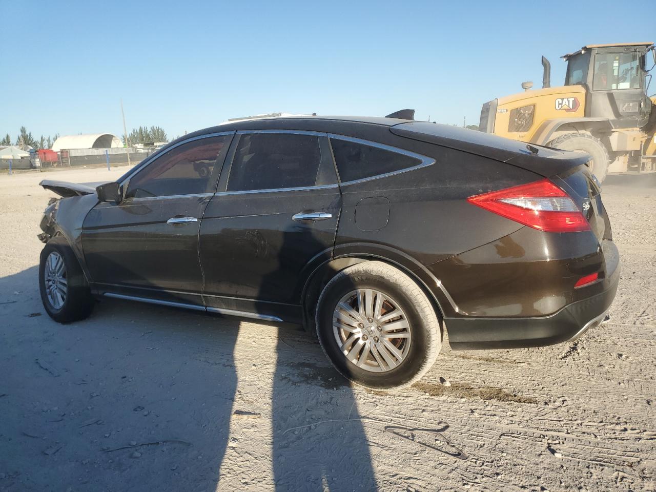 VIN 5J6TF3H35DL000120 2013 HONDA CROSSTOUR no.2