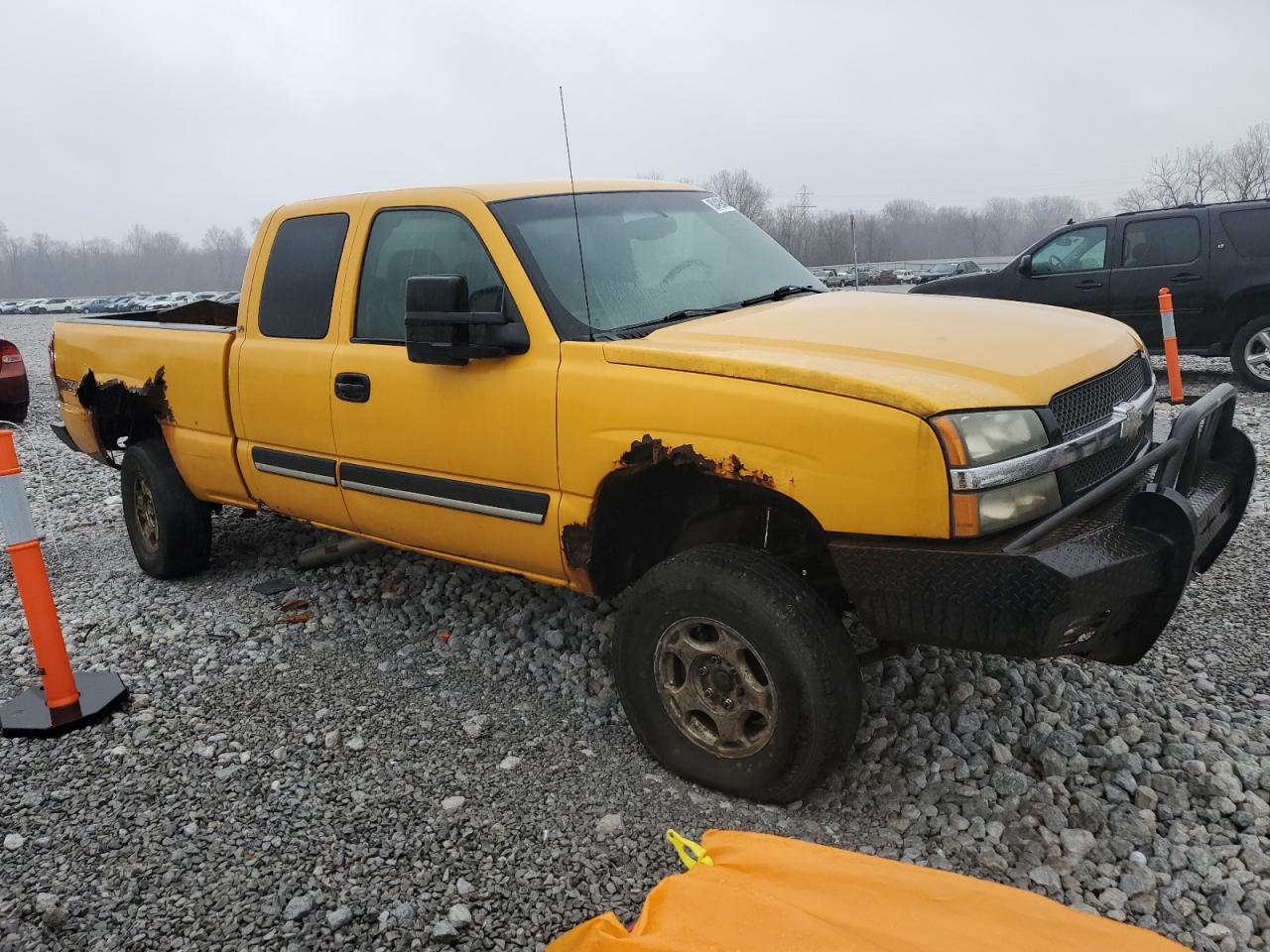 2003 Chevrolet Silverado - Image 4