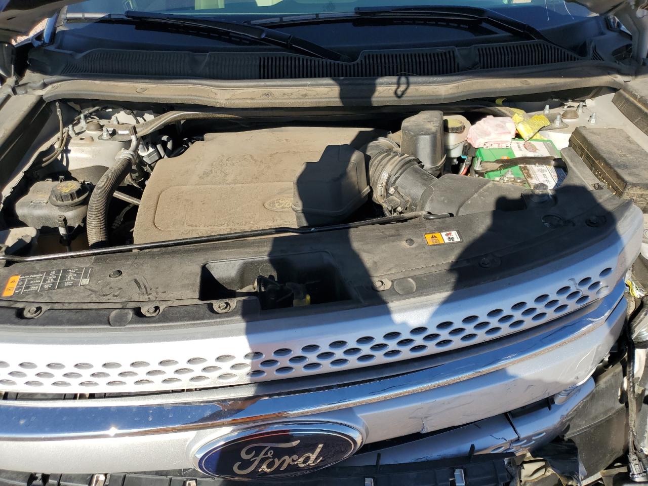 2014 Ford Explorer - Image 12