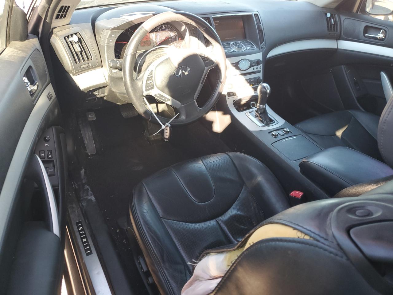 2009 Infiniti G - Image 8