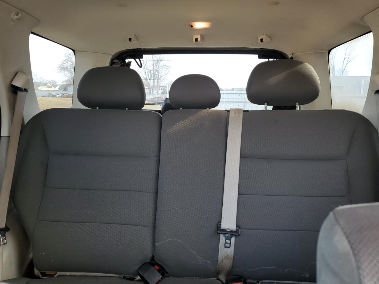 2009 Ford Escape - Image 10