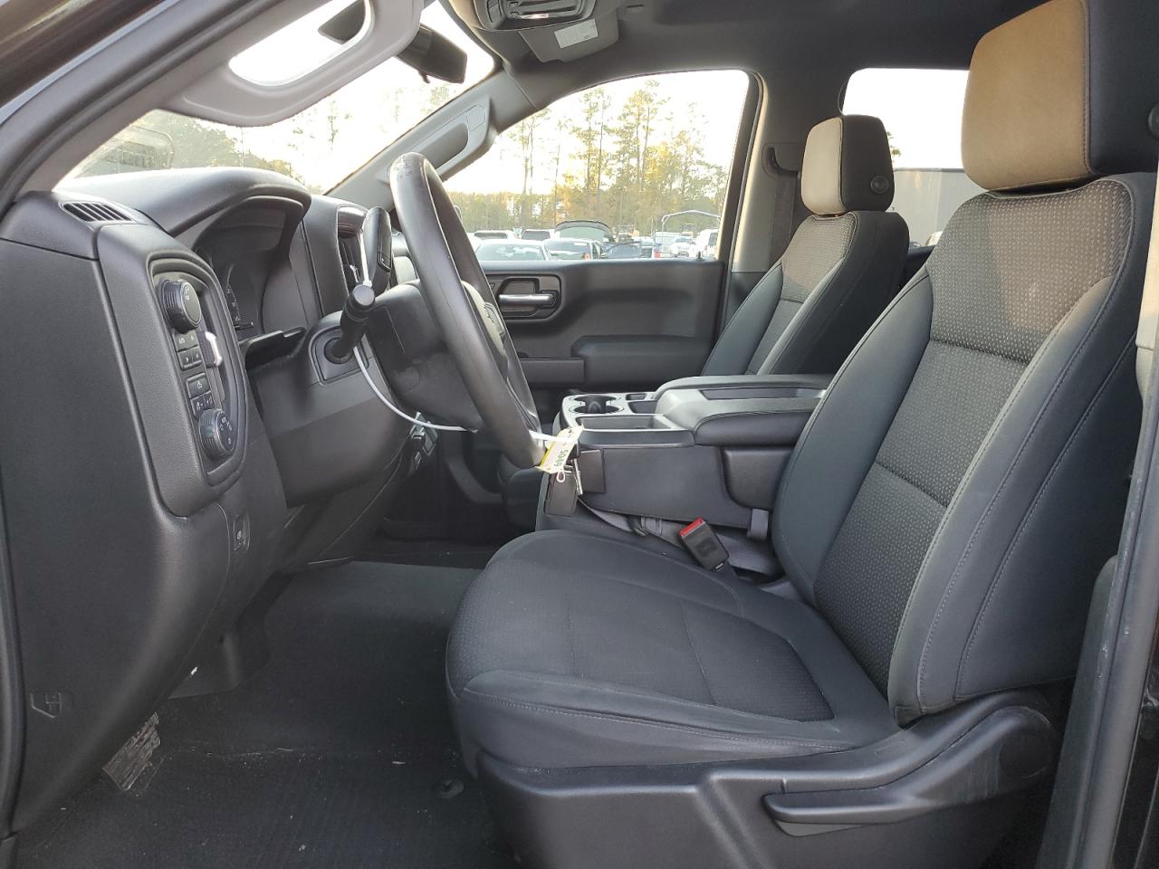 2019 Chevrolet Silverado - Image 7