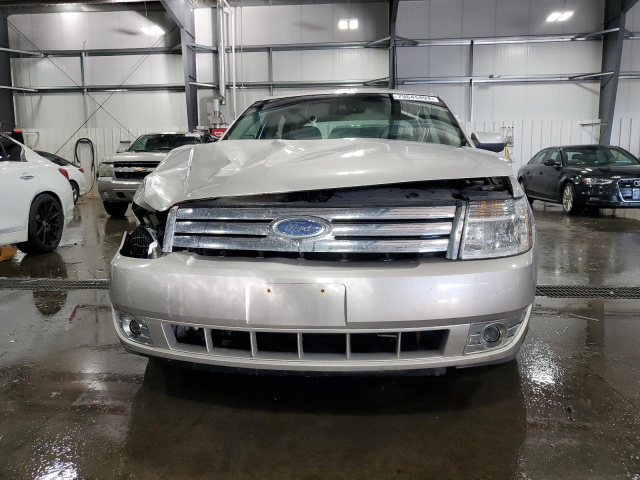 2008 Ford Taurus - Image 5