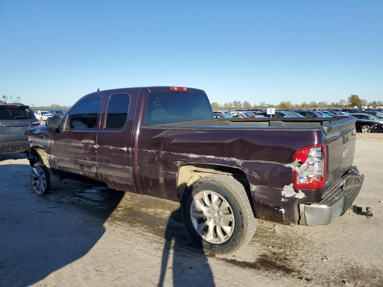 2008 Chevrolet Silverado - Image 2