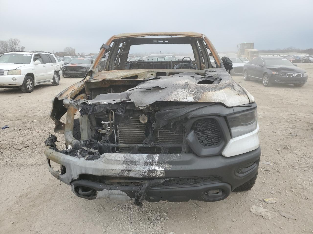 2022 RAM 1500 - Image 5