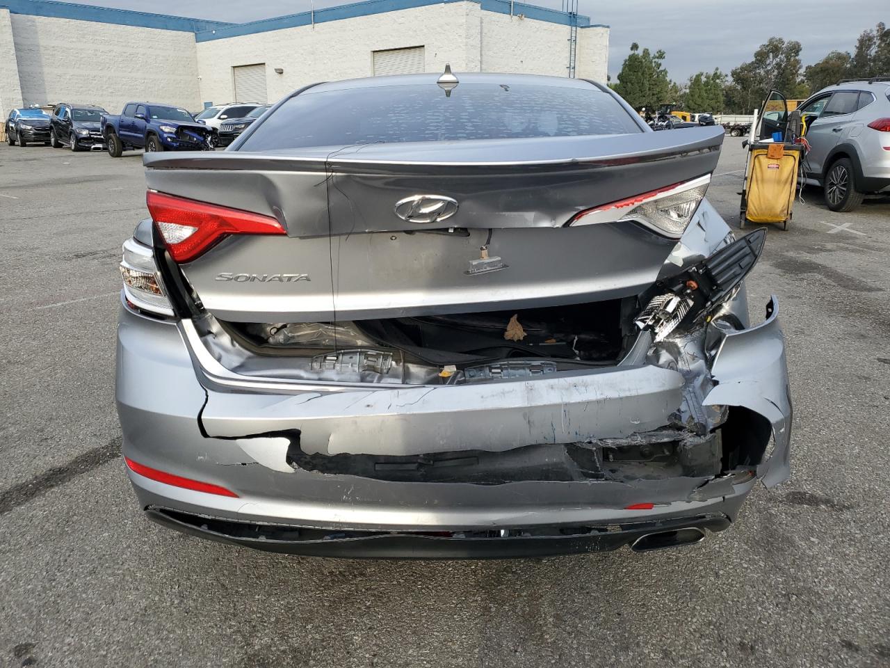 2017 Hyundai Sonata - Image 6