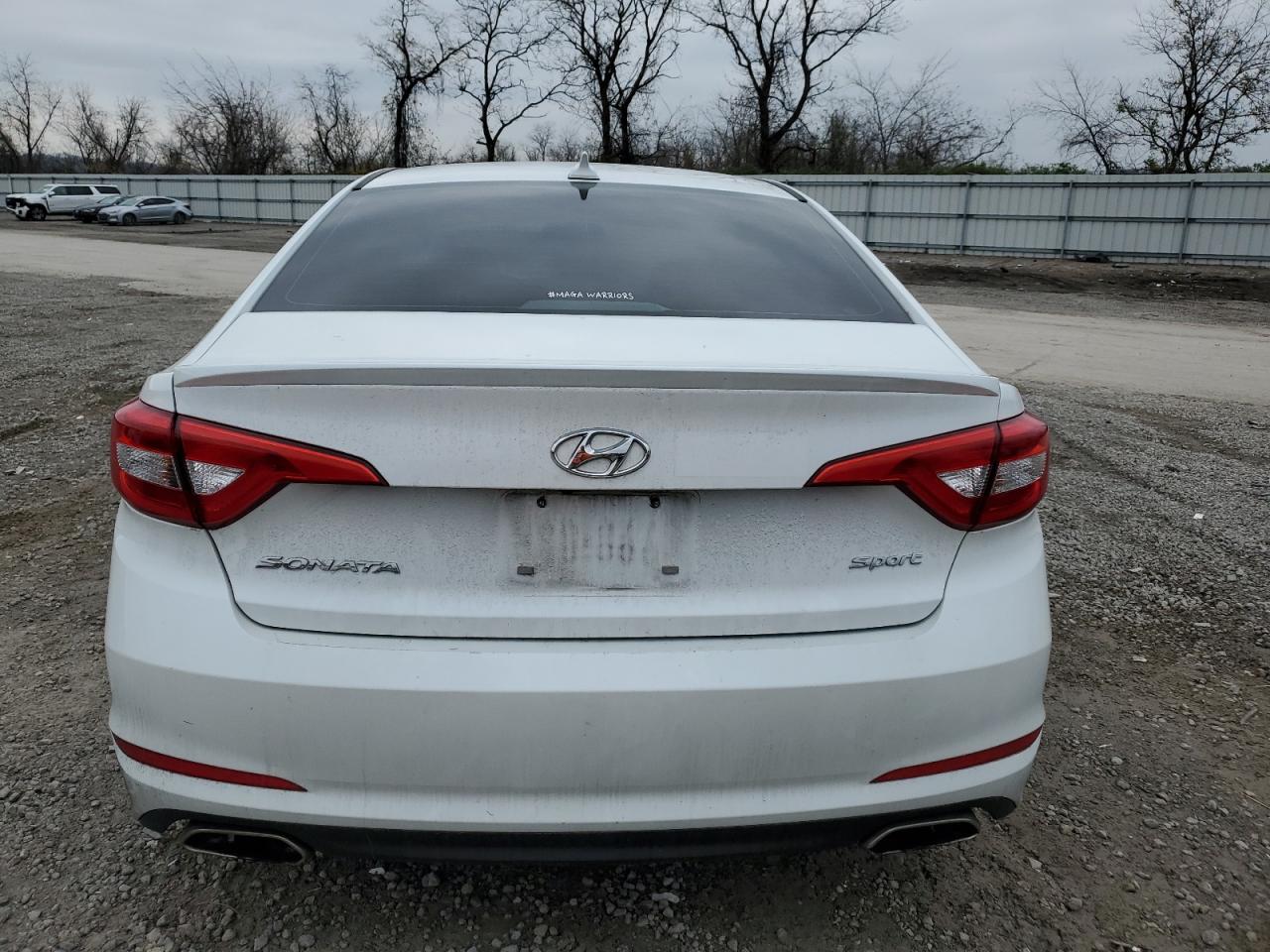 2015 Hyundai Sonata - Image 6