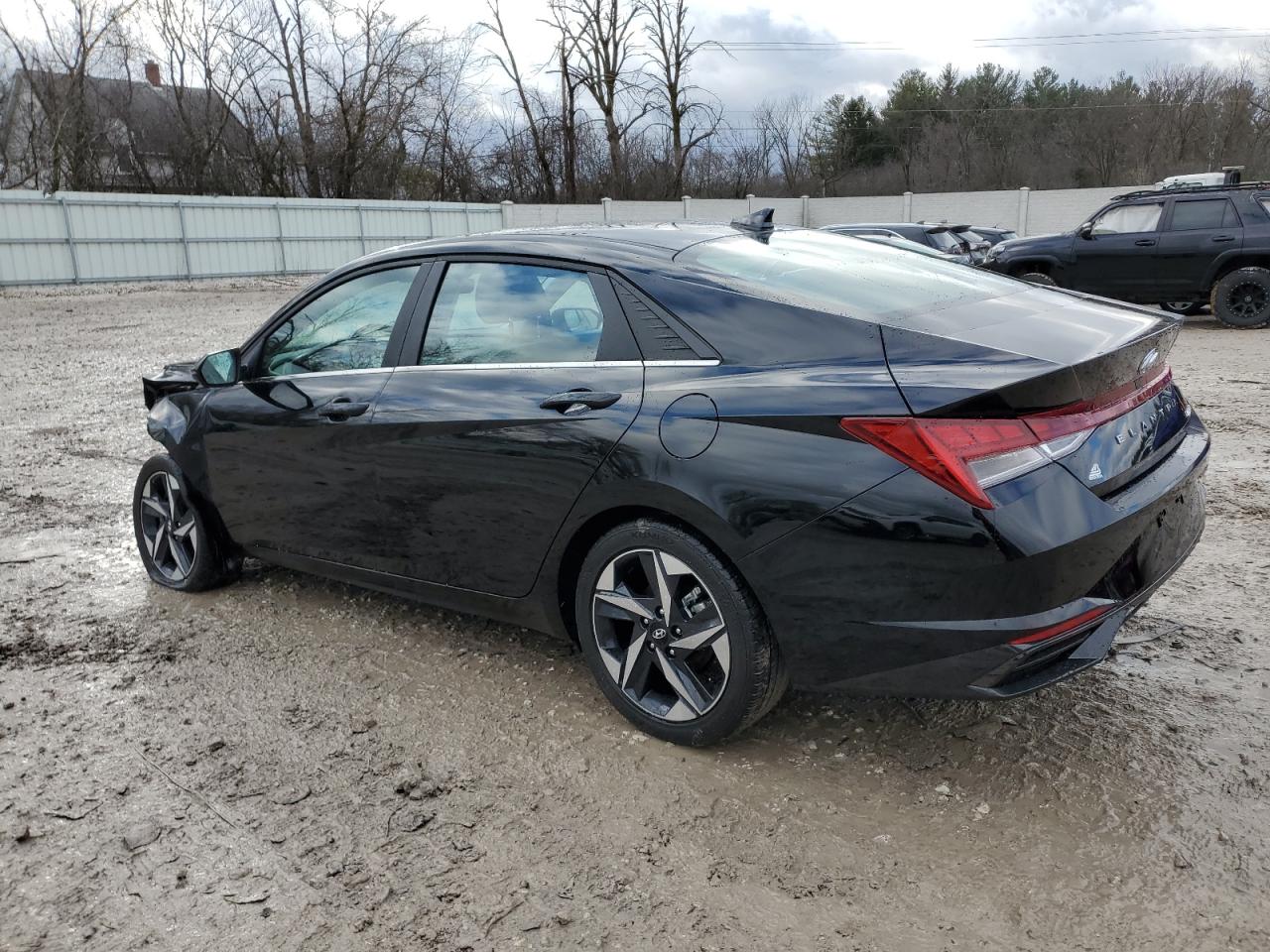 2023 Hyundai Elantra - Image 2
