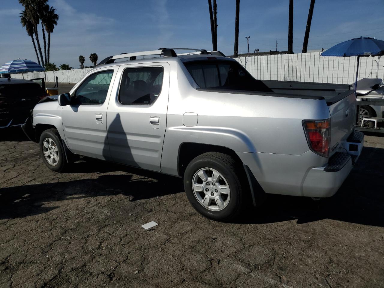 2006 Honda Ridgeline - Image 2