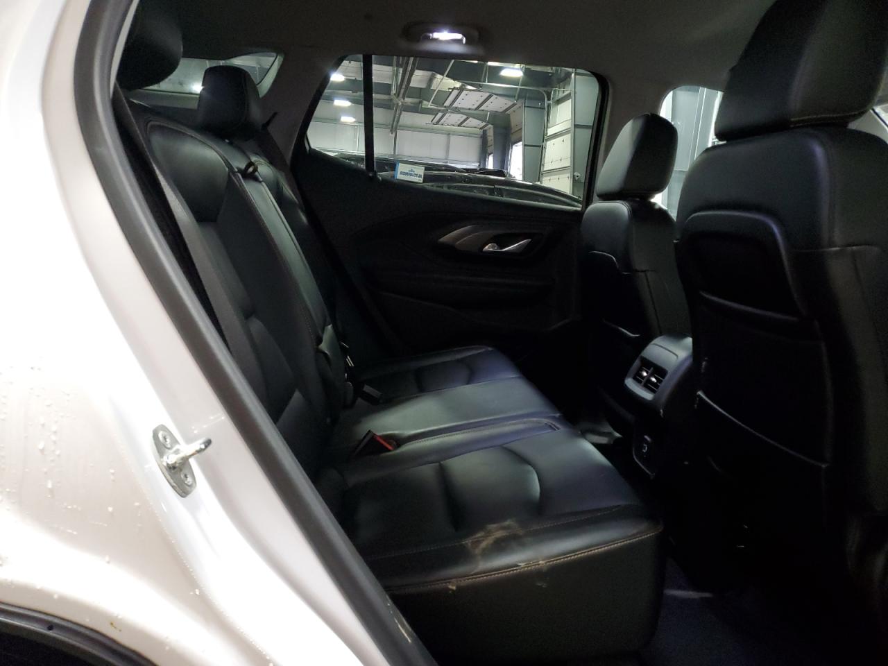 2021 GMC Terrain - Image 11