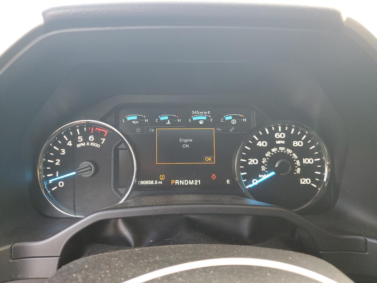 2015 Ford F-150 - Image 9