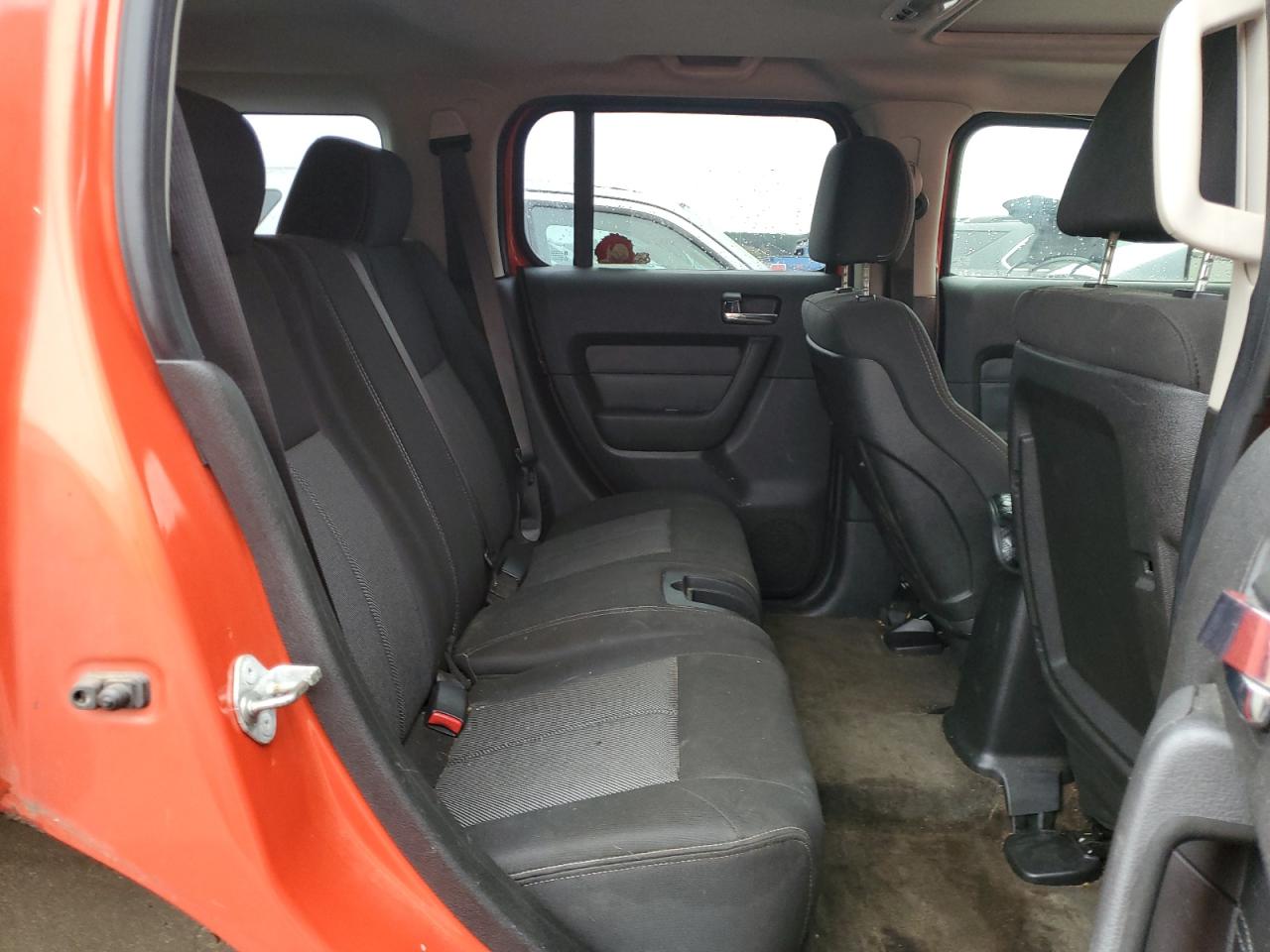 2009 Hummer H3 - Image 11