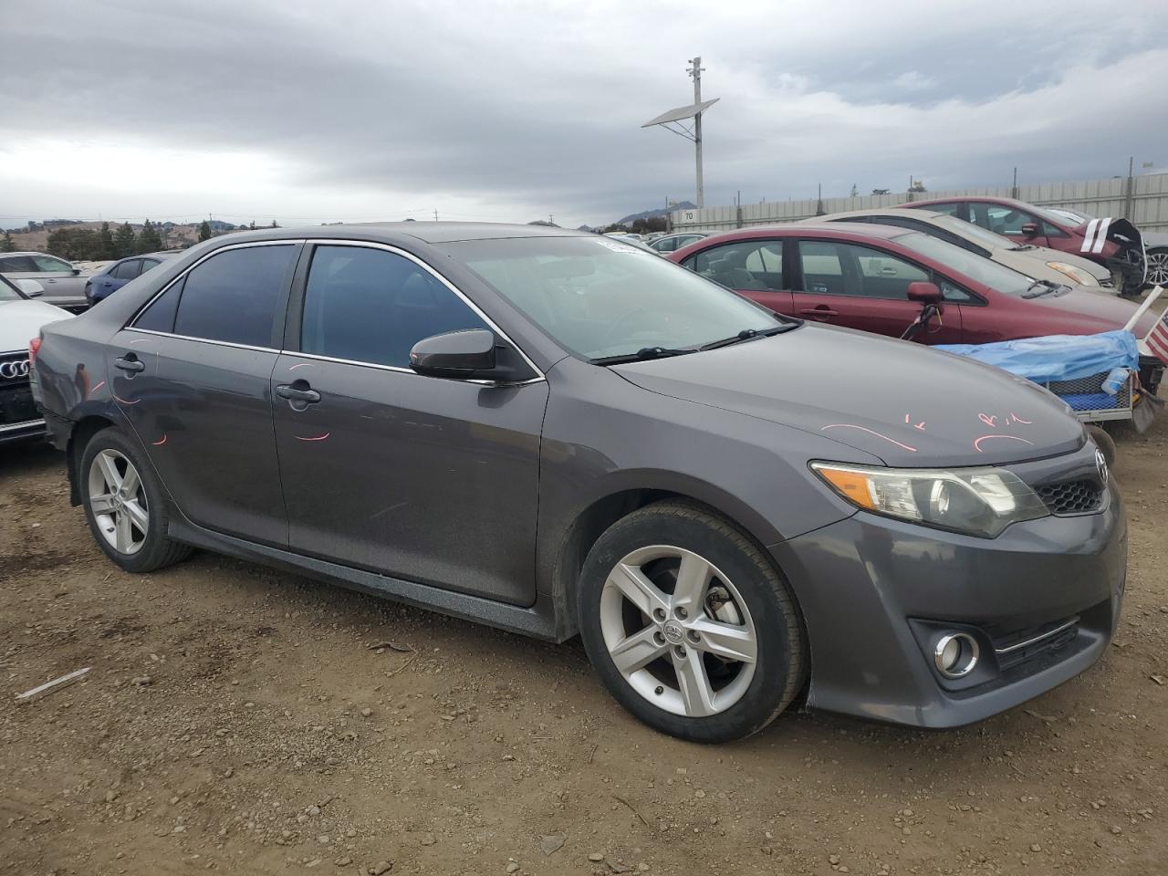 2014 Toyota Camry L VIN: 4T1BF1FK6EU851706 Lot: 81540264