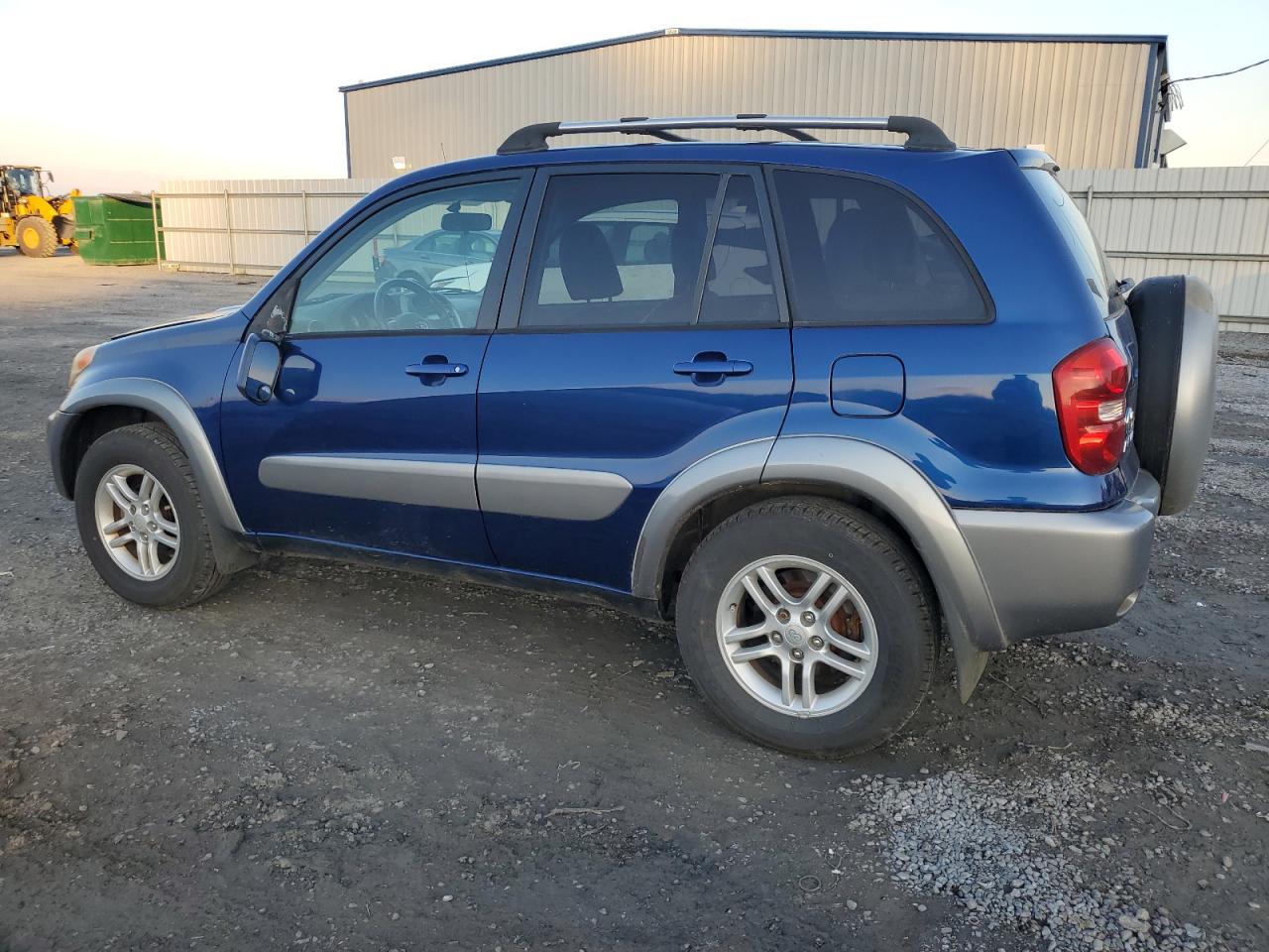 2005 Toyota RAV 4 - Image 2