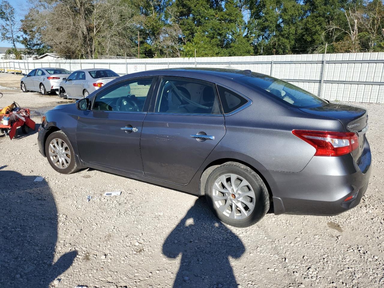 2017 Nissan Sentra - Image 2
