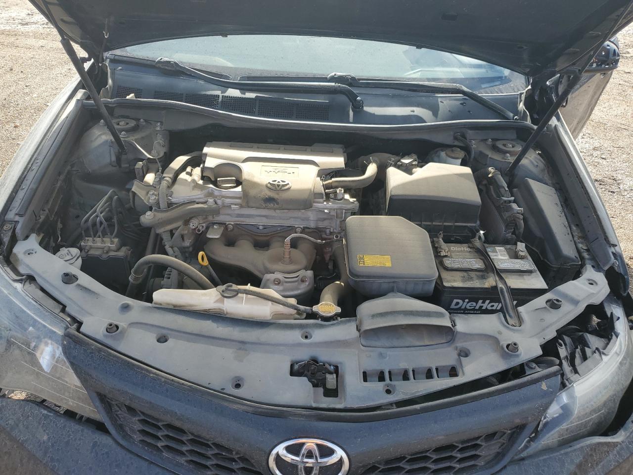 2012 Toyota Camry - Image 11