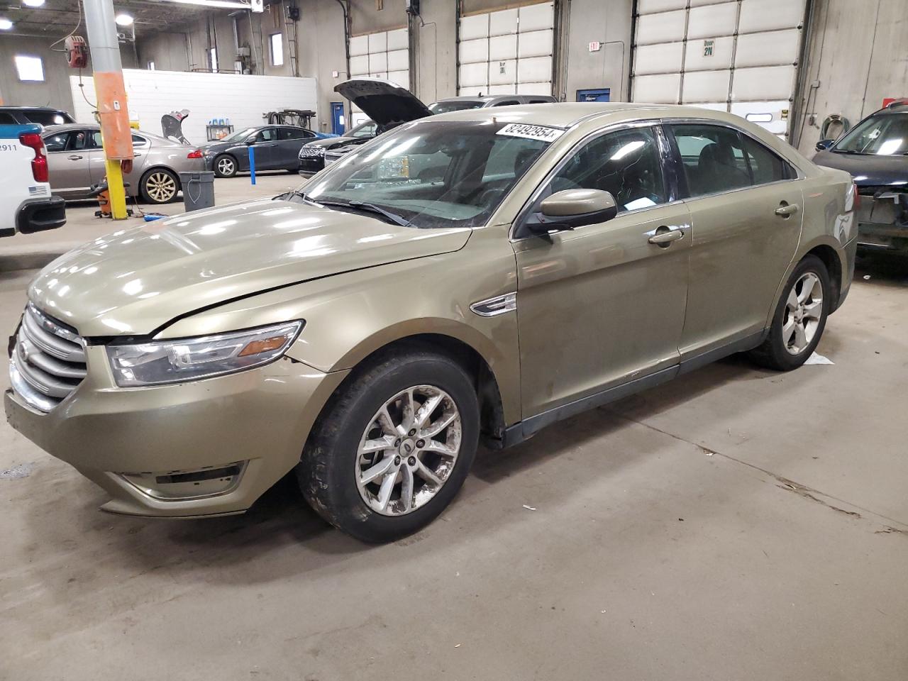 2013 Ford Taurus - Image 1
