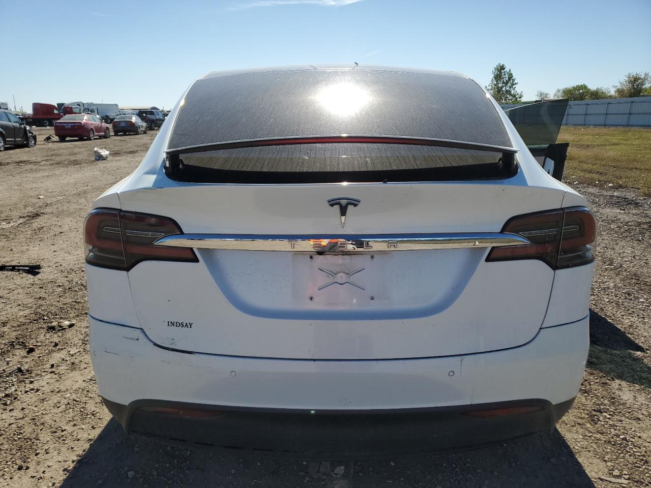 2018 Tesla Model X VIN: 5YJXCAE27JF124663 Lot: 82134894