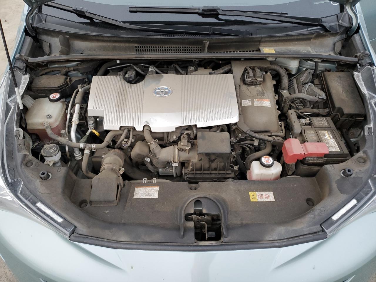 2017 Toyota Prius - Image 11