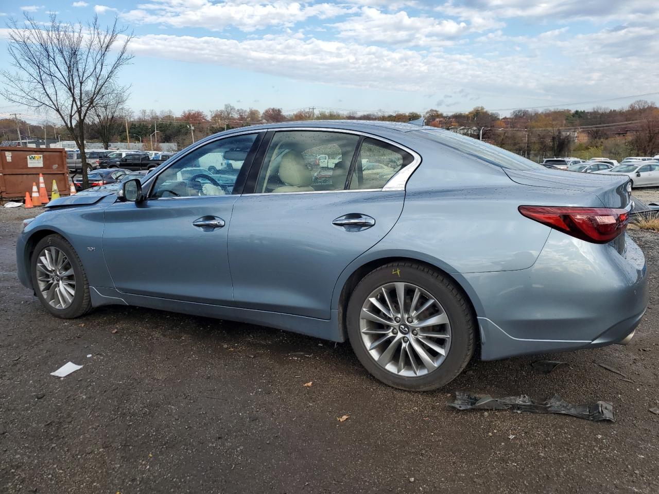 2019 Infiniti Q50 - Image 2