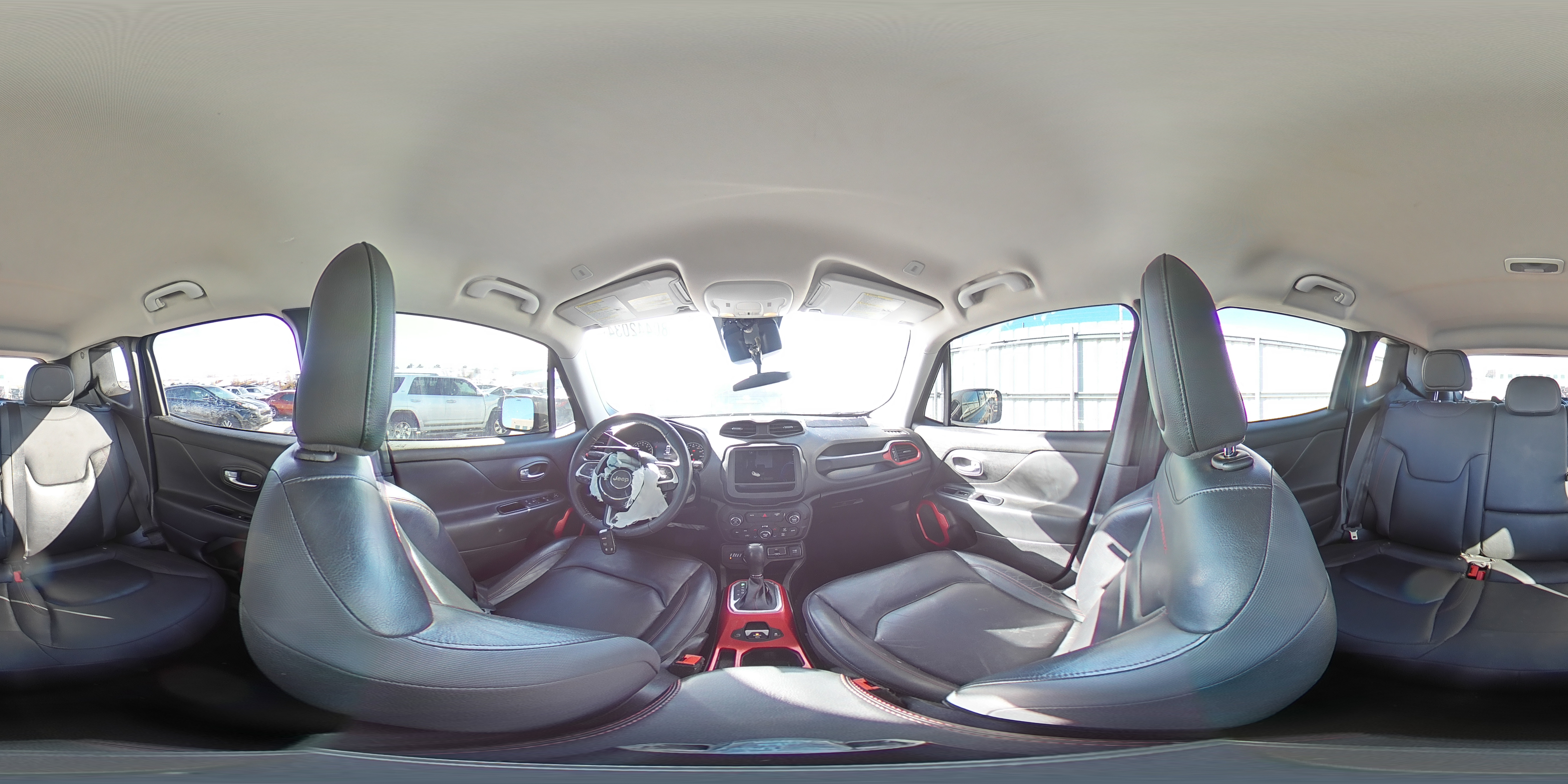 2019 Jeep Renegade - Image 15