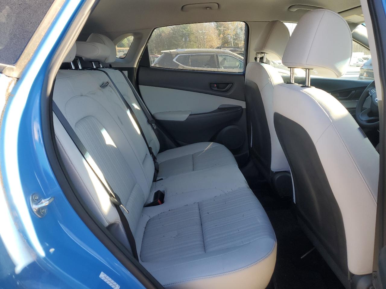 2022 Hyundai Kona - Image 11