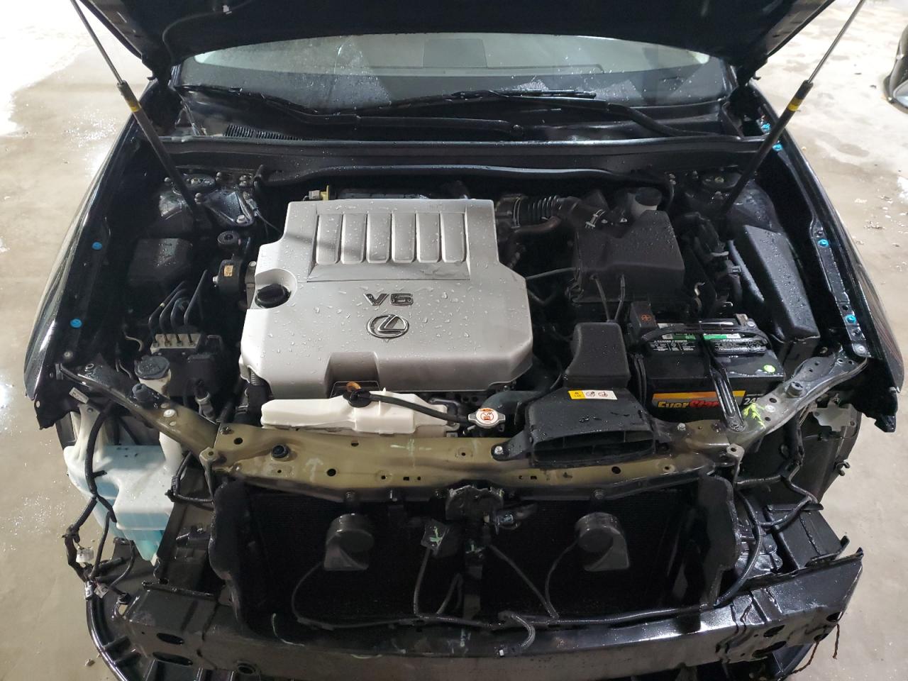 2017 Lexus ES - Image 11