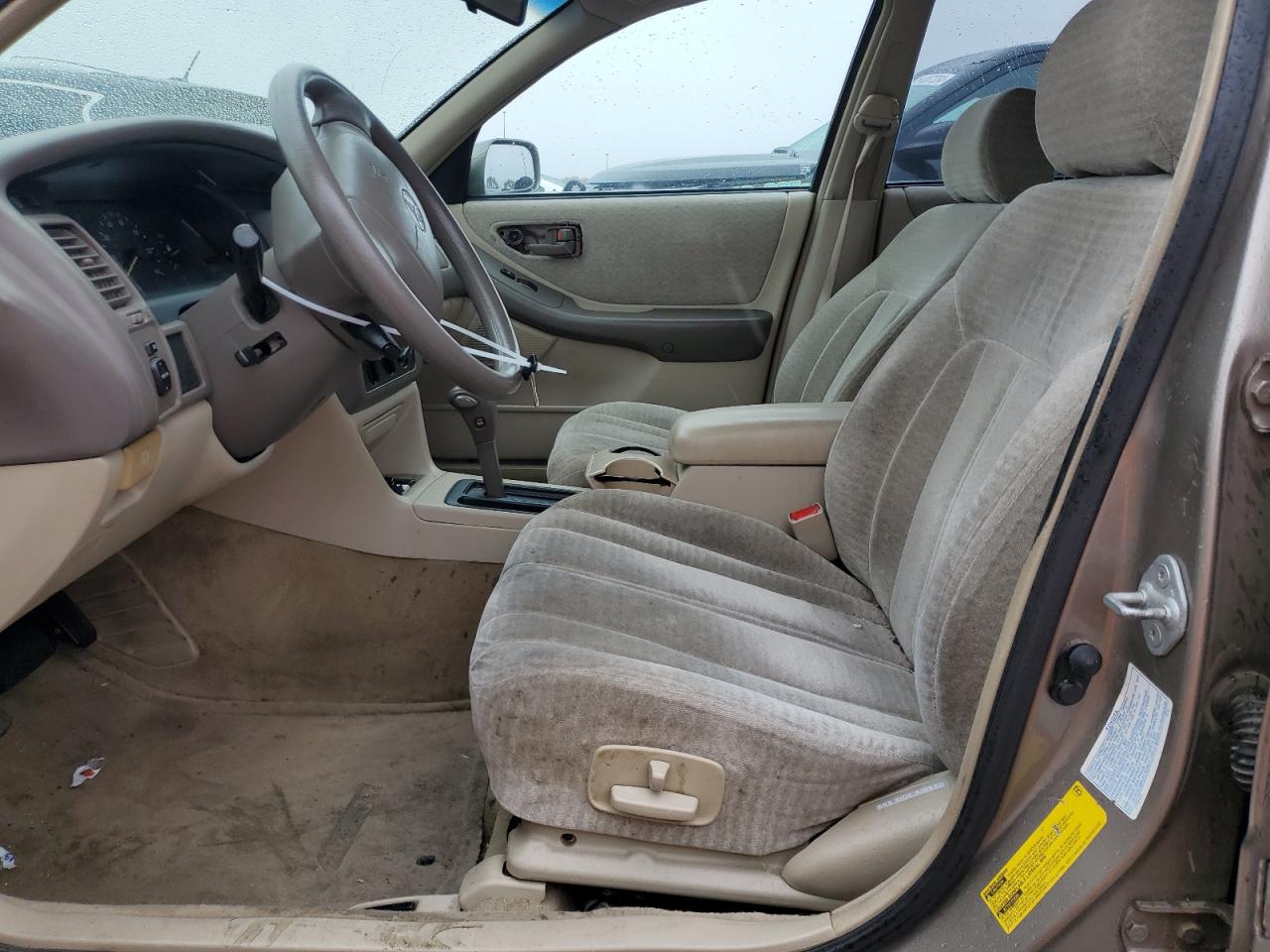 1999 Toyota Avalon - Image 7