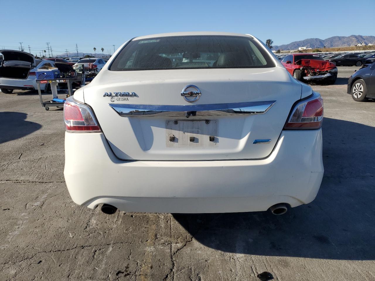 2016 Nissan Altima - Image 6