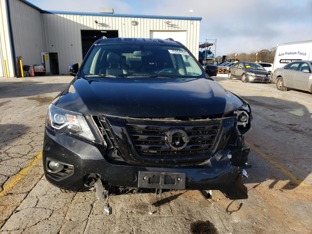 2018 Nissan Pathfinder - Image 5
