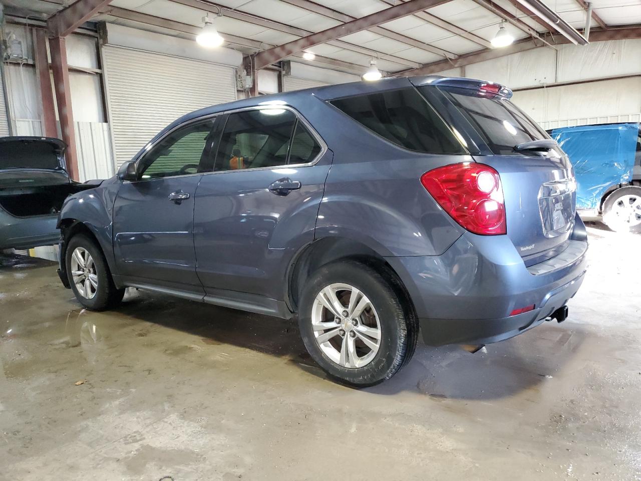 2013 Chevrolet Equinox - Image 2