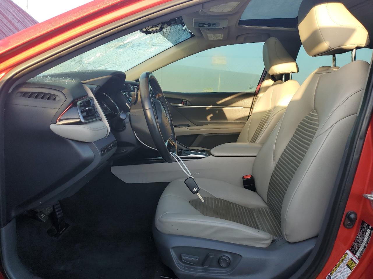 2019 Toyota Camry - Image 7