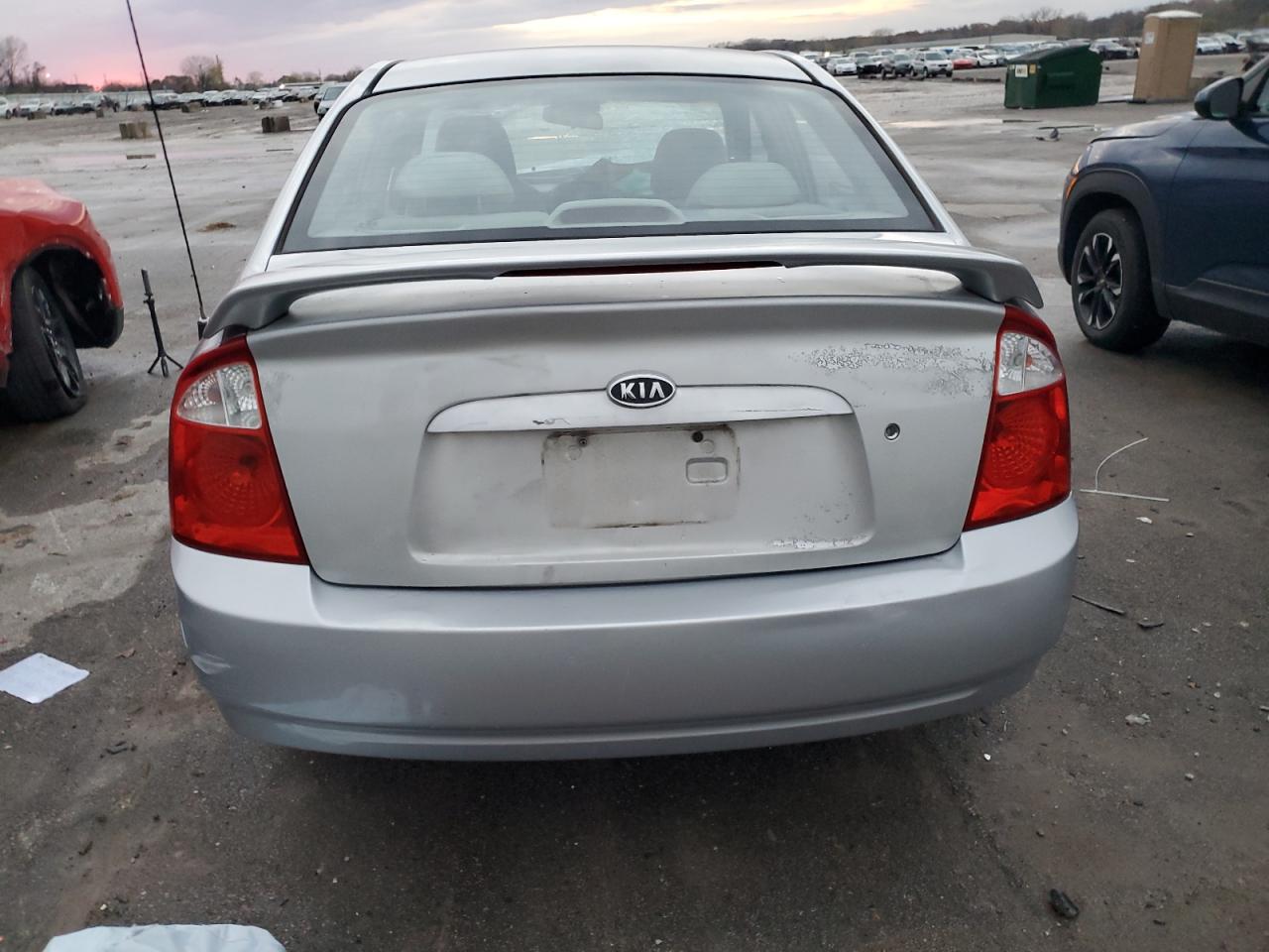 2005 Kia Spectra Lx VIN: KNAFE121355081249 Lot: 80522154