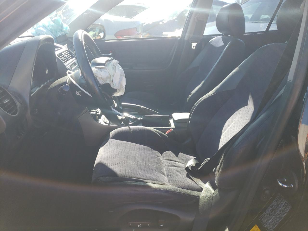 2001 Lexus IS - Image 7