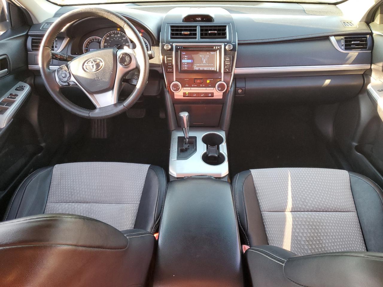 2014 Toyota Camry - Image 8