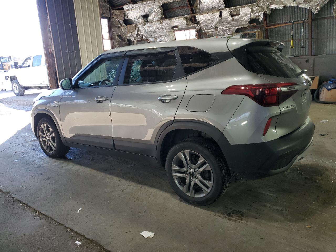 2021 Kia Seltos - Image 2