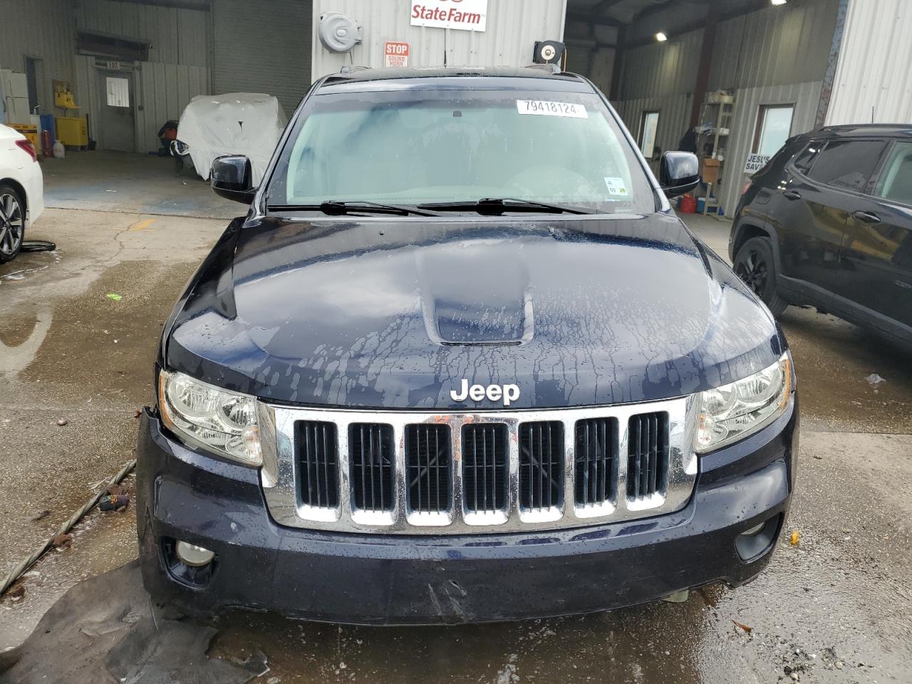 2011 Jeep Grand Cherokee - Image 5