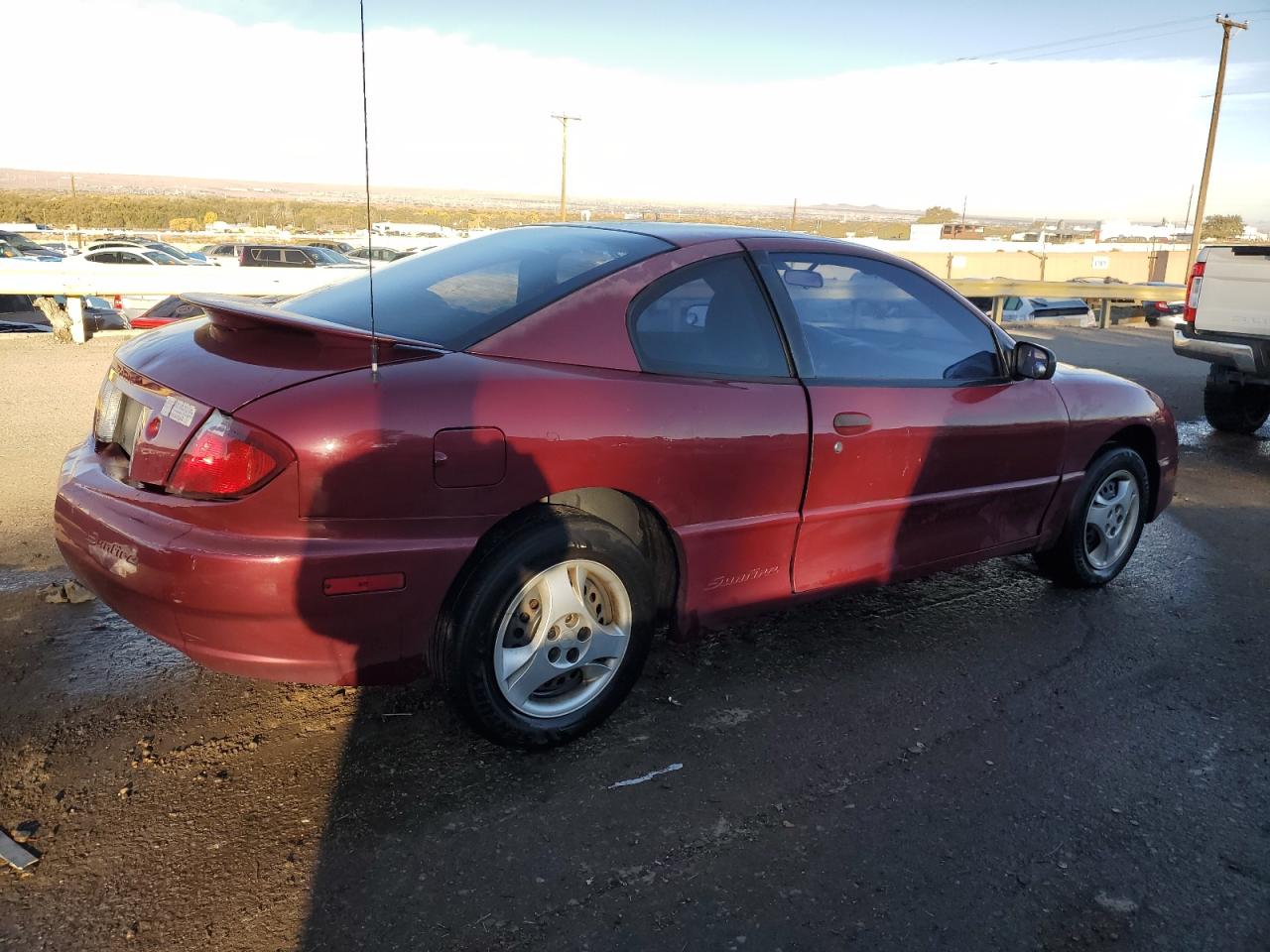 2005 Pontiac Sunfire - Image 3