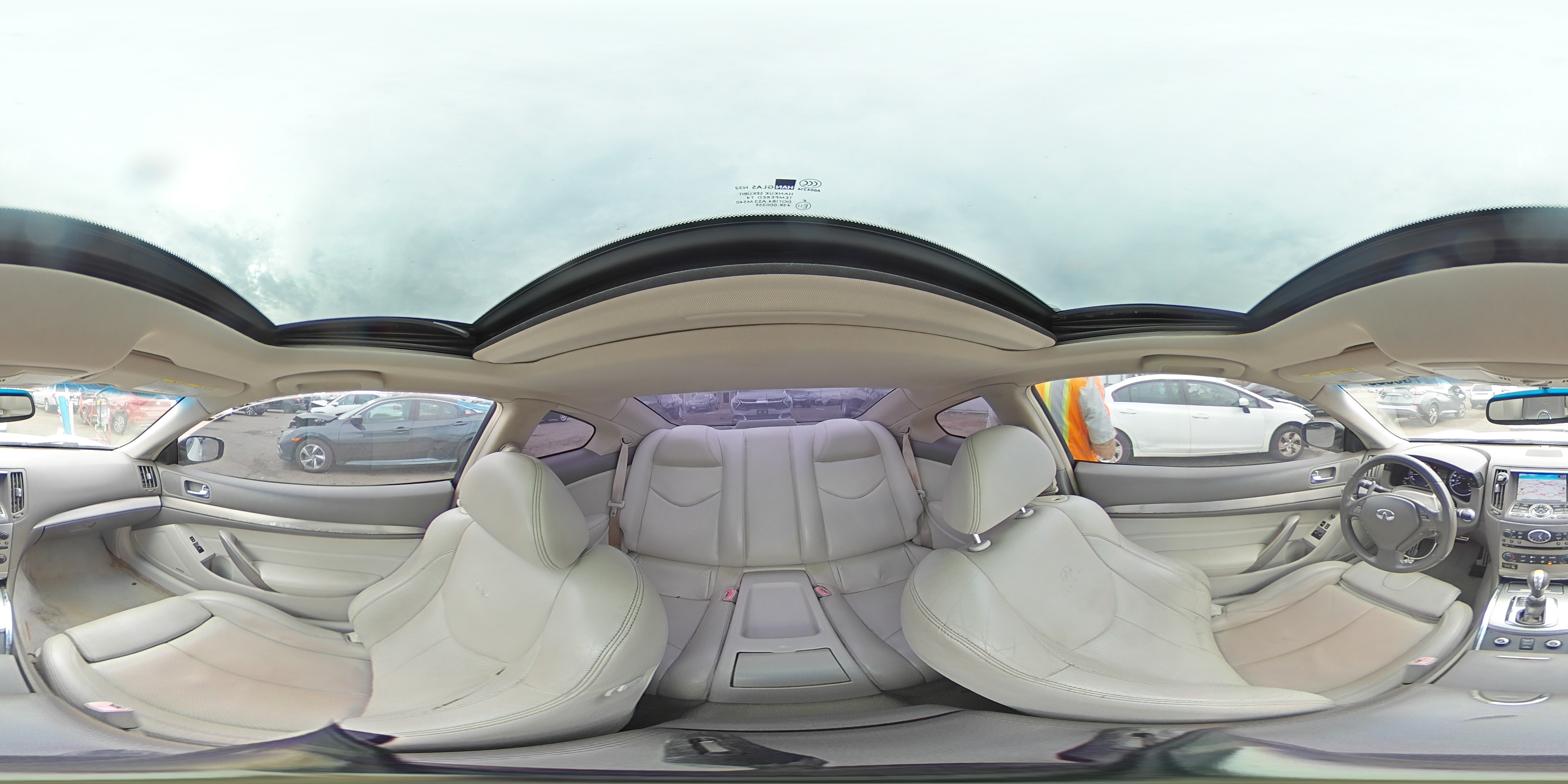 2011 Infiniti G - Image 13