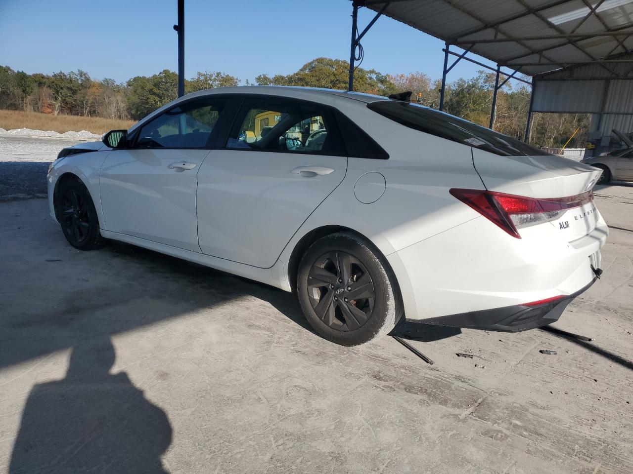 2021 Hyundai Elantra - Image 2